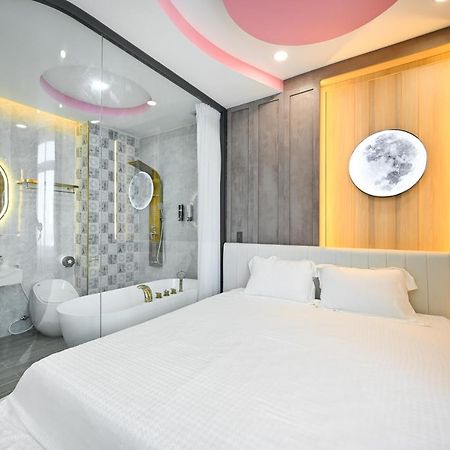 Lotus Airport Hotel Saigon Cidade de Ho Chi Minh Exterior foto