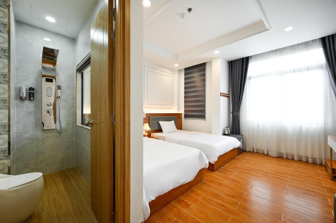 Lotus Airport Hotel Saigon Cidade de Ho Chi Minh Exterior foto