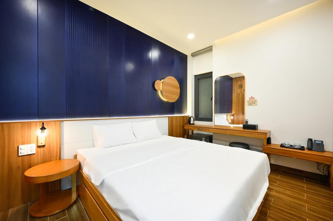 Lotus Airport Hotel Saigon Cidade de Ho Chi Minh Exterior foto