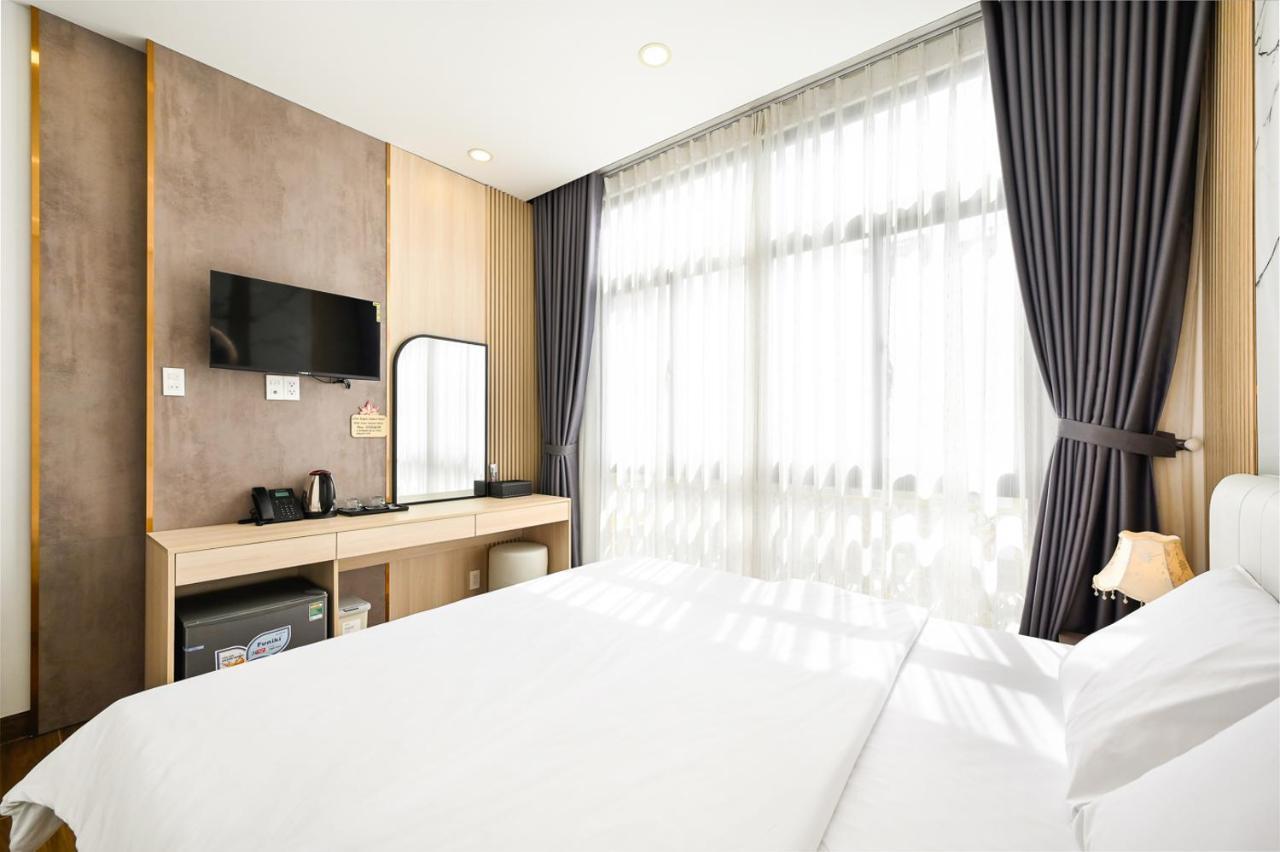Lotus Airport Hotel Saigon Cidade de Ho Chi Minh Exterior foto